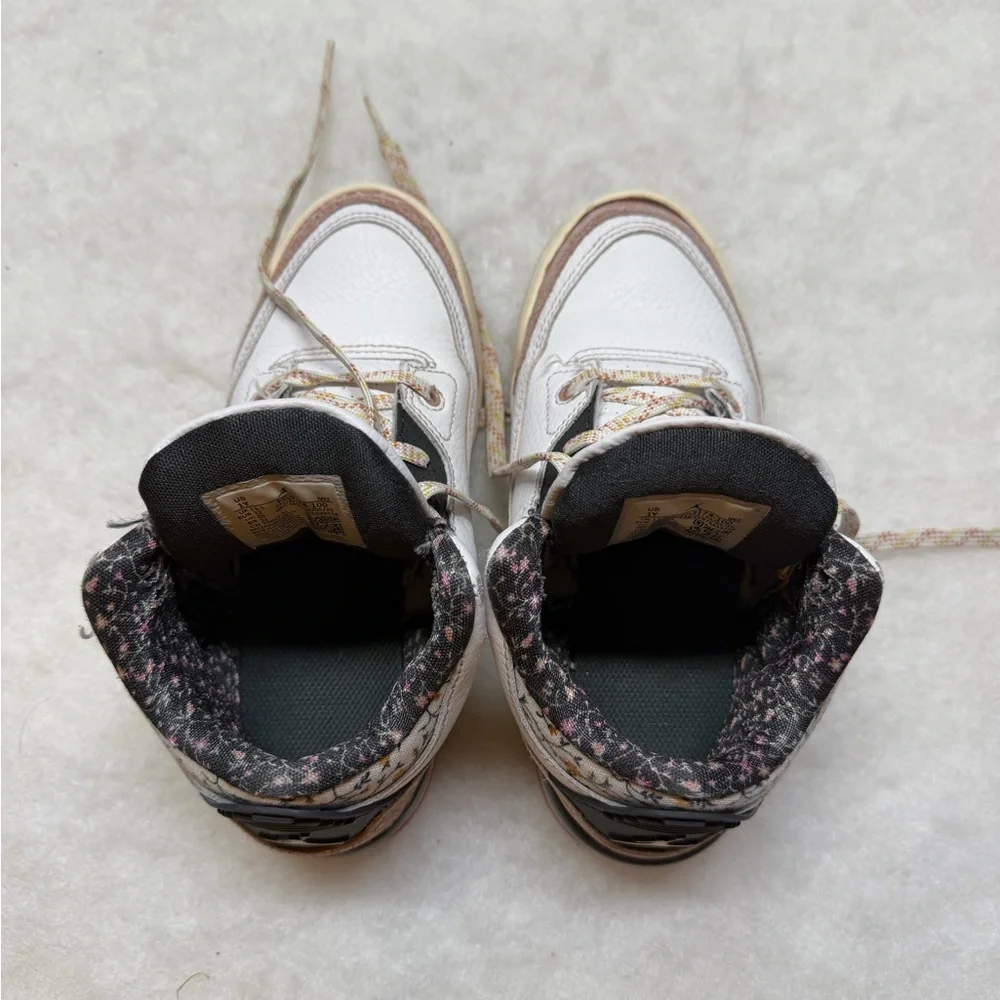 Nike Air Jordan 3 Retro Vintage Floral Youth Mid Shoes Size 1Y - Picture 6 of 9